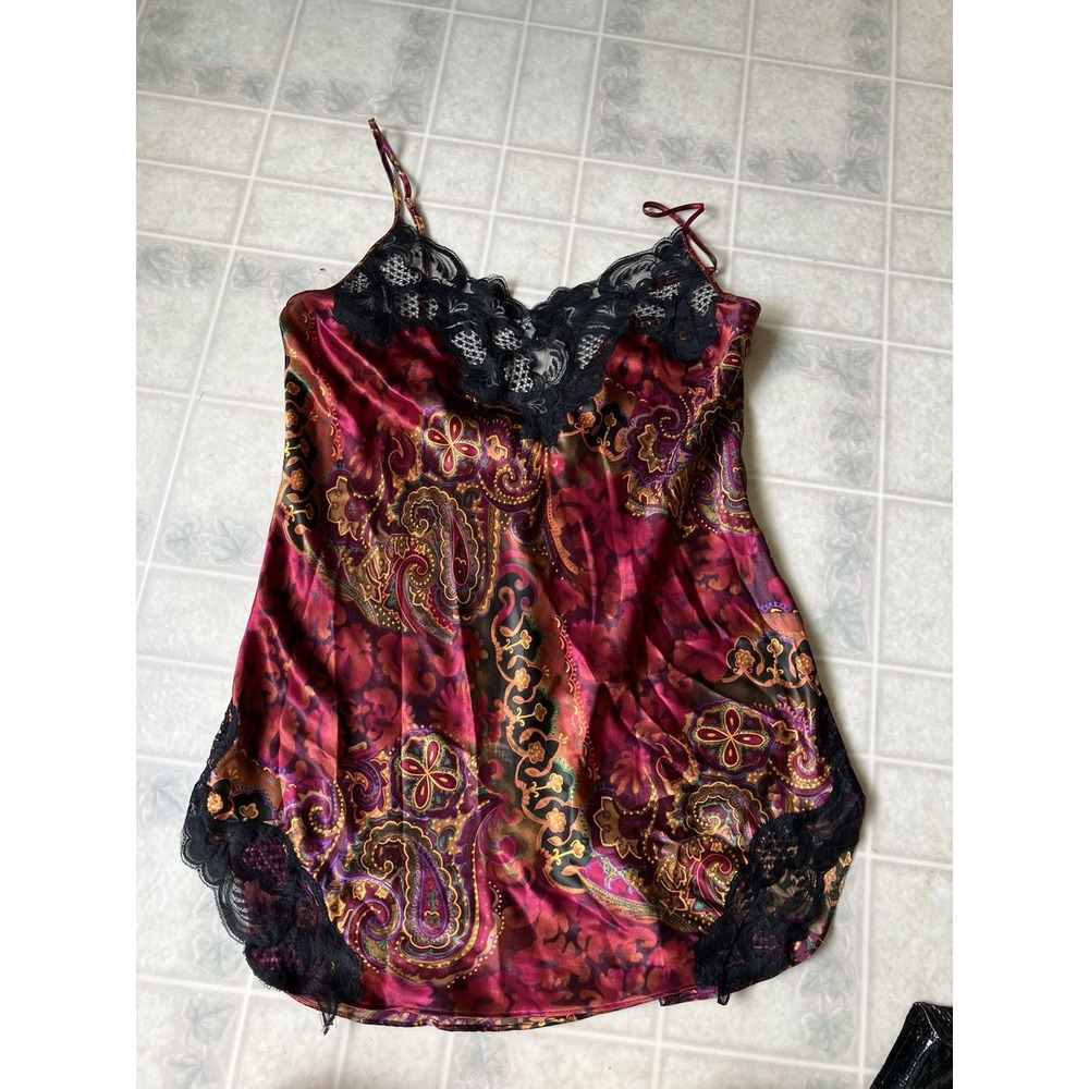 Vintage Victoria's Secret Gold Label Floral Silky Nightie Women's Medium‎ 90's